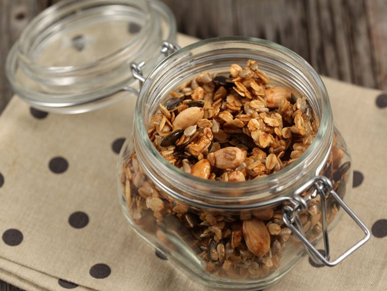 Granola cu Miere și Semințe